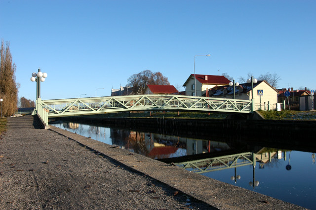 view of pedrestrian bridge. 